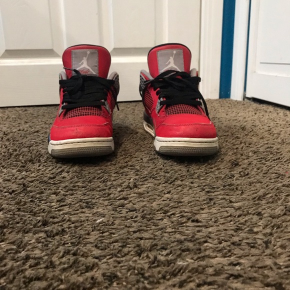 JORDAN 4 TORO - Picture 3 of 5